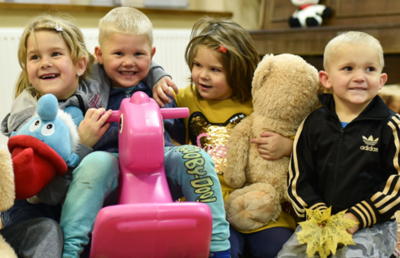 kids playing with toys